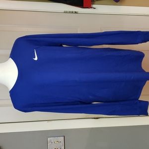 🎉HP🎉Like new! Nike long sleeve, size large